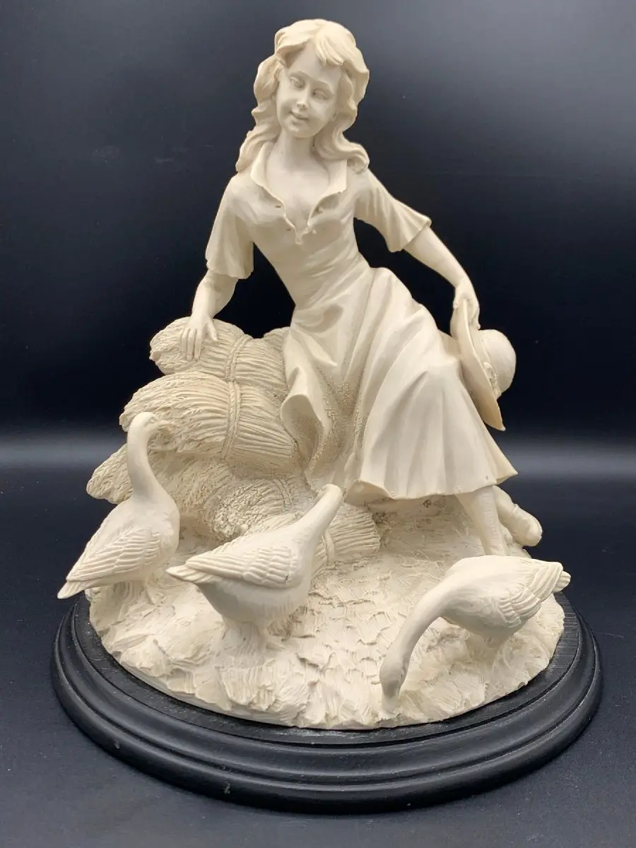 Sculpture résine Mario Pegoraro - La gardienne d'oies