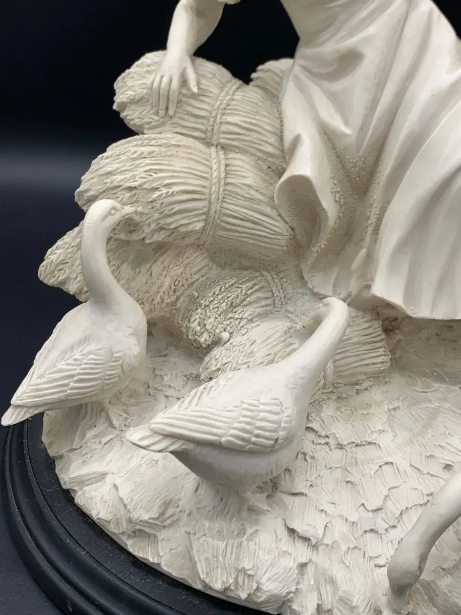 Sculpture résine Mario Pegoraro - La gardienne d'oies